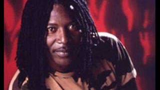 Alpha Blondy- Desert Storm w/ Lyrics