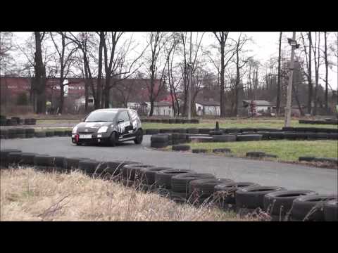 I runda Rajdowe Mistrzostwa Wrocławia 2017 Piort Łojewski i Agnieszka Poroś Łojewska Citroen C2 vts