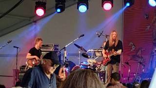 The Wood Brothers 06/23/18 - Luckiest Man