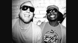 The Very Best feat African Boy - Secousse