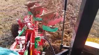 Otočný nesený pluh - SUKOV SKR ROTO  