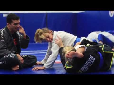 TOTAL MMA - BRAZILIAN JIU JITSU