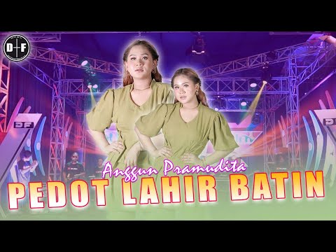 Anggun Pramudita - Pedot Lahir Batin (Official Live)Sun lan riko wes adoh Pedot lahir batin