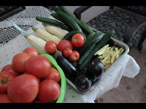 , title : 'Градината - Подхранване на зеленчуците през юли'