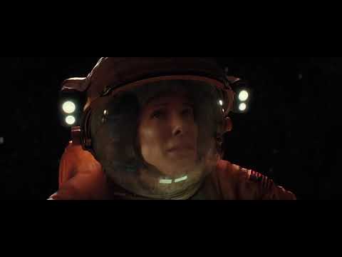 Cecilia Krull vs. Gavin Moss - My Life Is Going On ( unofficial video )