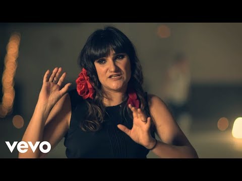 Rozalén - Comiendote a Besos