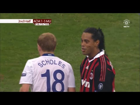 The day Paul Scholes showed Ronaldinho who is the boss!