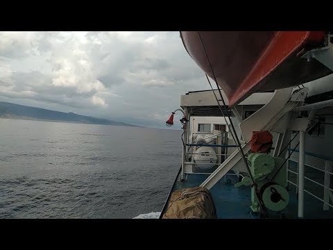 Review Lengkap KM Dharma Ferry IX rute Lombok-Banyuwangi