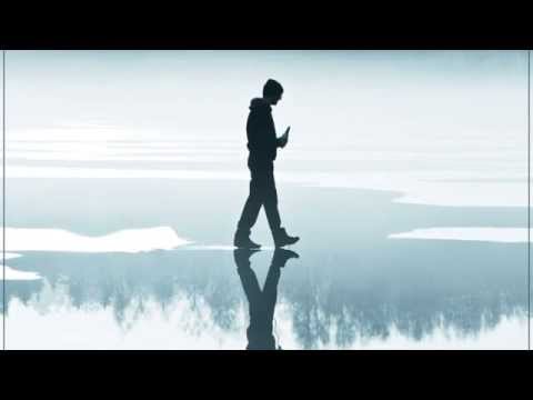 03. Miszton - Spacer Po Szarości (feat. Arti)