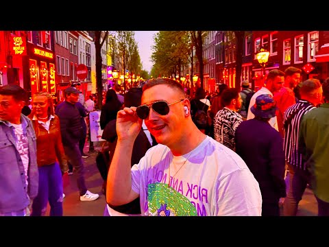 EINLOCHEN IN AMSTERDAM