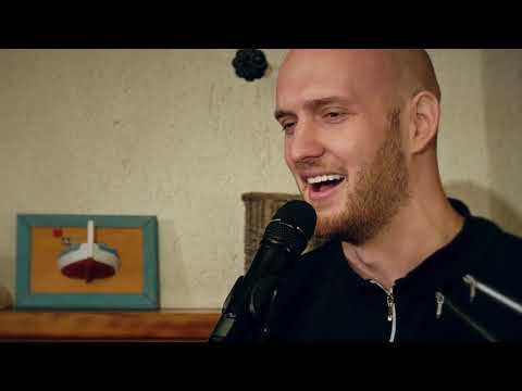 MARKO ŠKUGOR - UVIK ĆU TE SVOJOM ZVATI (#Karantena Live Video)