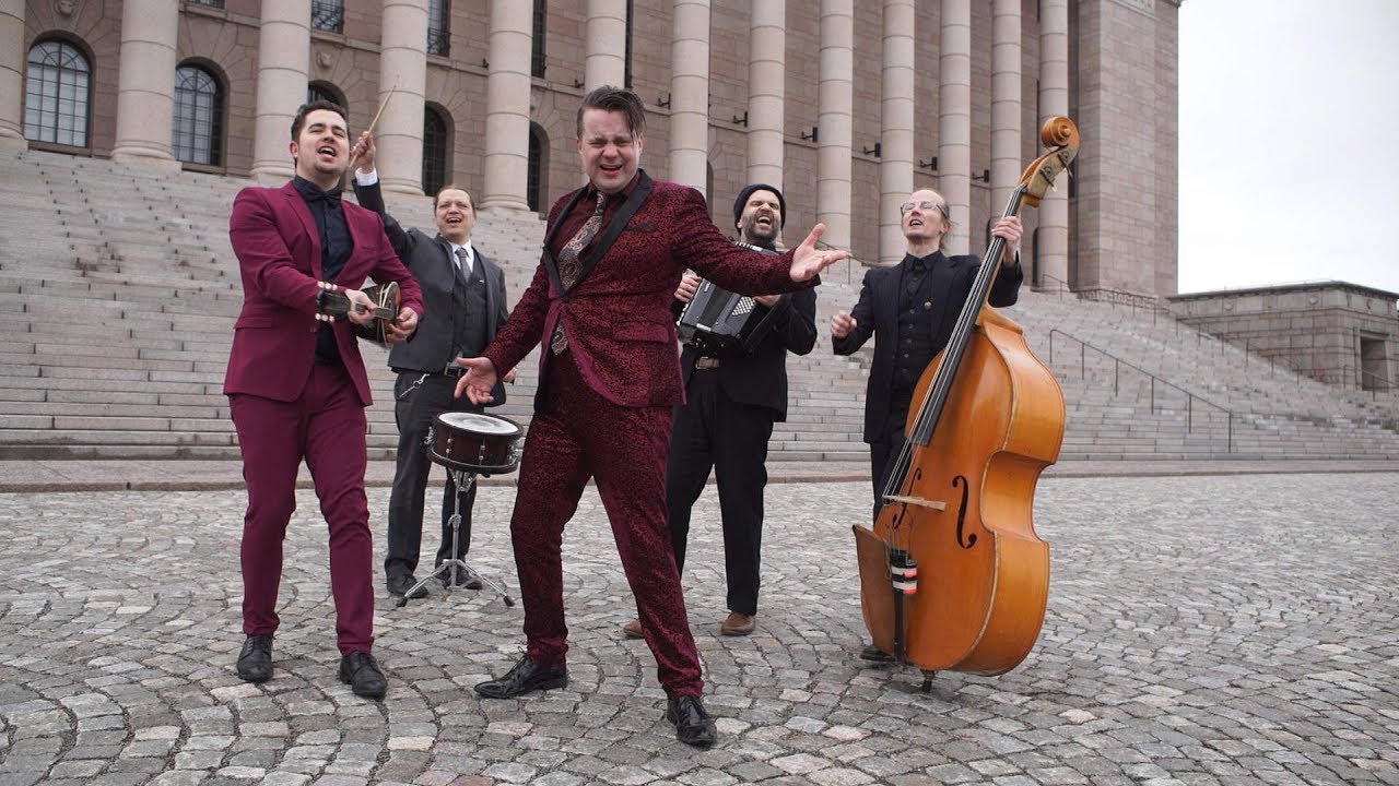 Jaakko Laitinen & Väärä Raha: Vaalien alla