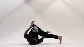 Threading style shoulder standing
