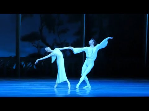 May Nagahisa & Alexander Sergeev - Balcony Pas de Deux (Romeo and Juliet, Mariinsky Theatre)