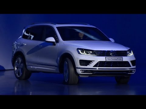 New Volkswagen Touareg facelift world premiere at Auto China 2014 with Zhang Hanyu - Autogefühl
