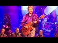 Brian Setzer Orchestra perform Stray Cats’ “Runaway Boys”