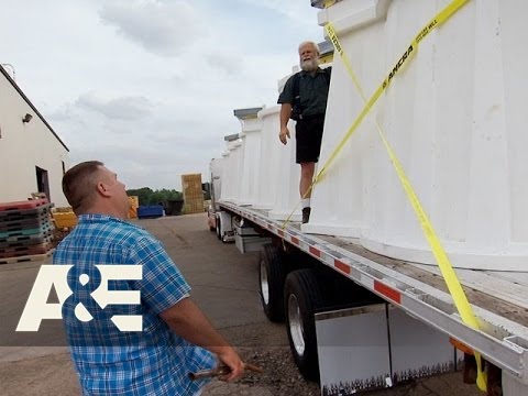 Shipping Wars: Moving Storm Shelters (Season 7, Episode 8) | A&E