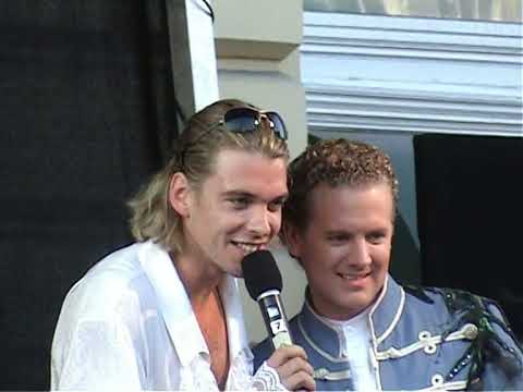 Máté Kamarás & Fritz Schmid - Die Schatten werden länger (Theaterfest am Naschmarkt 2005)