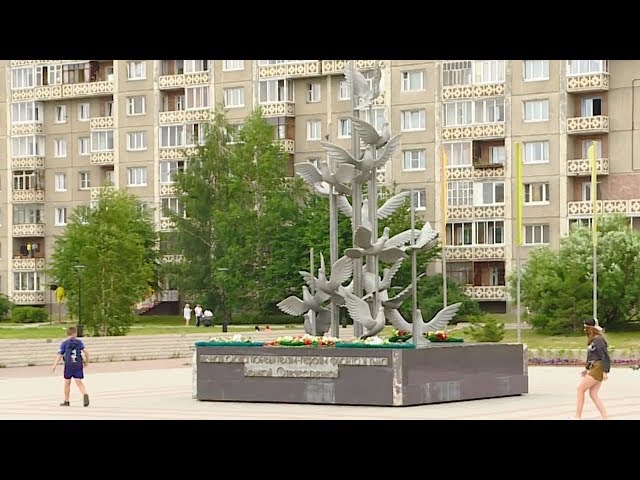 Символ мира в Ангарске разваливается