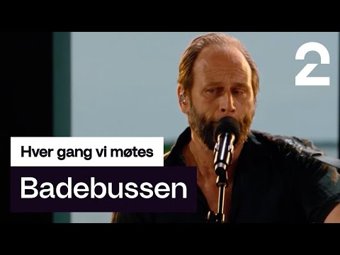 Stein Torleif Bjella tolker Kjartan Lauritzens «Badebussen» | Hver gang vi møtes | TV 2