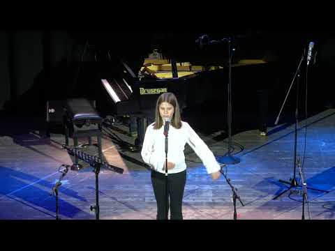 "Ci vorrebbe un ventaglio" (Zecchino D'Oro) - Emma Zamperlin