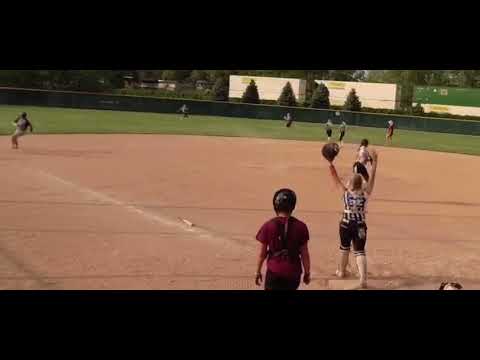 Emily Michalak Cutting down a runner trying to score from 2b with a great throw from CF￼