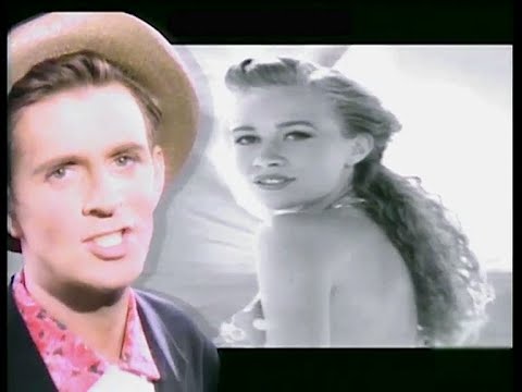 Scritti Politti - First Boy in This Town (Lovesick)