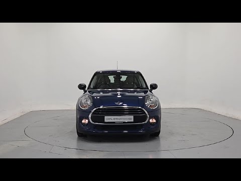 Mini Cooper 5-Door One - Image 2