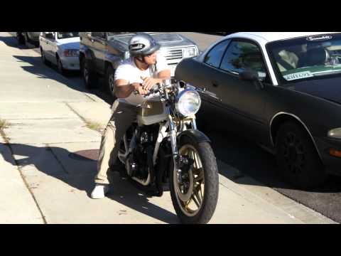 Simonbilt: honda cb750 cafe racer -- Gweneviere is alive!