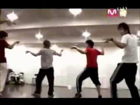 Eunhae/Kangteuk scene from Super Junior's Dangerous Friendship