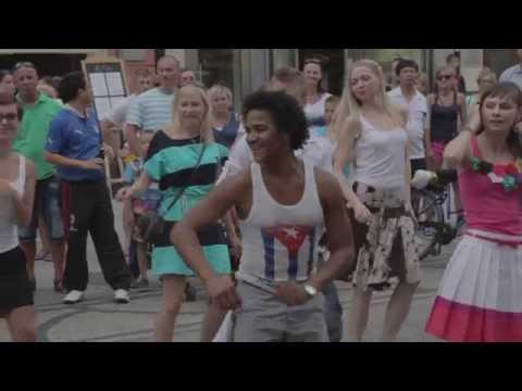 Playa Cubana 16.08.2015 - Casa de la Musica i Torres Art Studio.