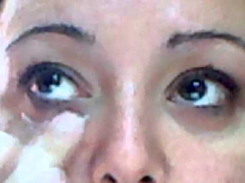 Rejuvenescence dei rimedi di gente di persona Mascheri shary per pelle intorno a occhi