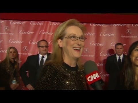 Meryl Streep, Julia Roberts on "August: Osage County...