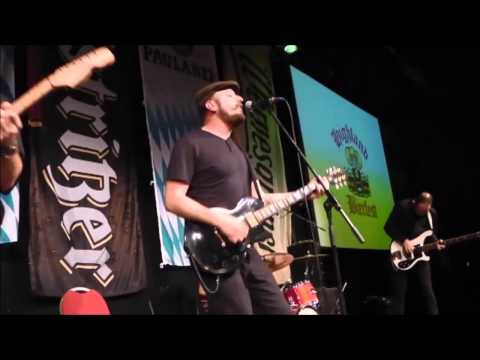 Roadrunner - the greatest party band on the planet!