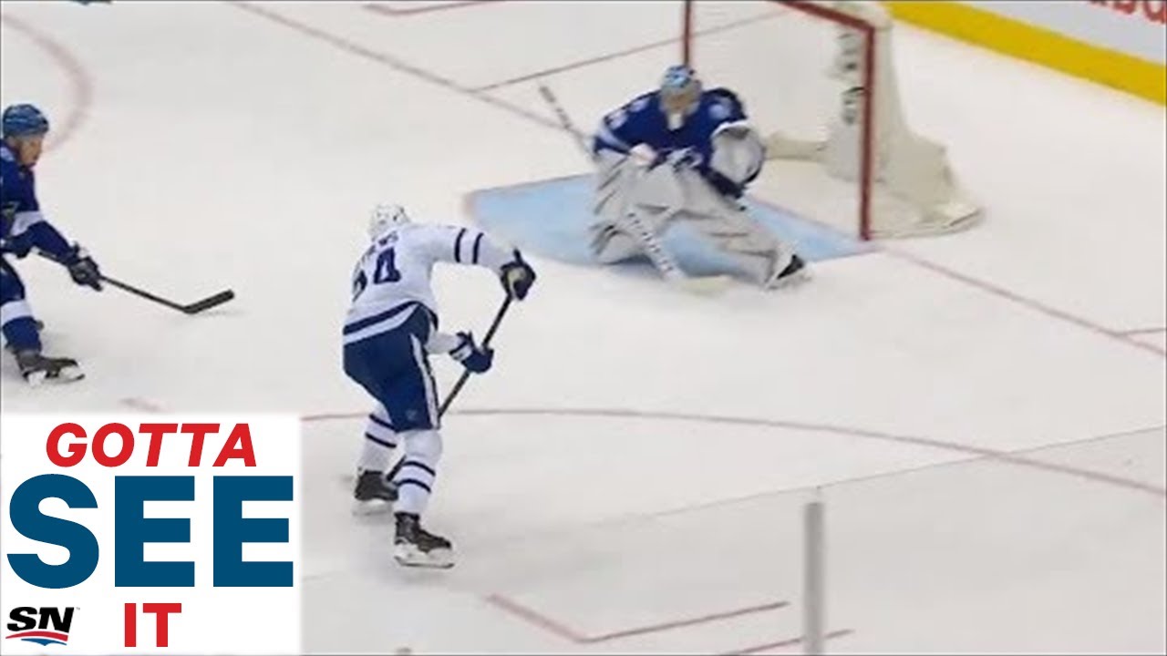 Vidéo: Quelle FEINTE d'Auston Matthews!!!!!