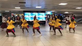 Download lagu Grace Of Destiny Sepedi Female Traditional Dancers mp3 Download lagu Grace Of Destiny Sepedi Female Traditional Dancers mp3
