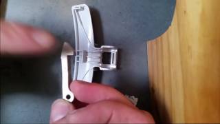 How to repair a broken door handle on a washing machine