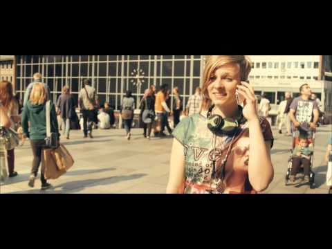 EIGENTLICH - Ela Querfeld | offizielles Musikvideo!