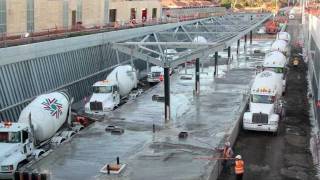 preview picture of video 'Epping station platforms - first concrete pour timelapse'