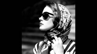 Scarlett Johansson - Summertime