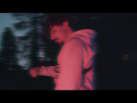 Picassø - Viral (Official Music Video)