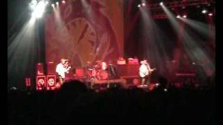 Beautiful Days 2009 - Levellers - No Change