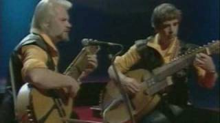 The Corries --- The Dowie Dens O' Yarrow
