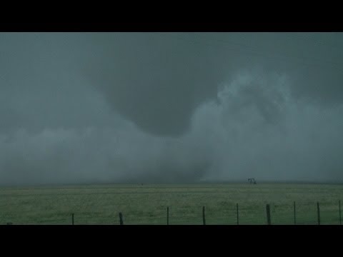 Spearman, TX Tornado 06-06-14 by Val and Amy Castor
