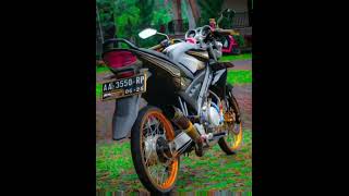 Download lagu Story wa vixion jari-jari 'tidak usah mencari yang terbaik,mau menerima kamu apa adanya' mp3