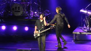 2016 08 30 The Goo Goo Dolls - I Could Never Take The Place Of Your Man