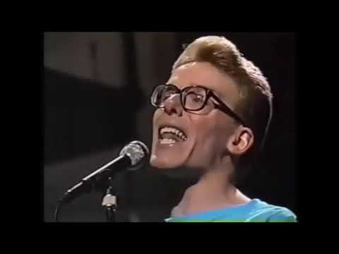 The Proclaimers I'm Gonna Be (500 Miles) Live On Letterman 1989