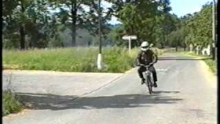 preview picture of video 'Moped race 50 ccm - Třebechovice pod Orebem 2002'