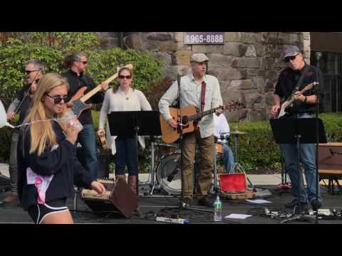 Loose Change - El Passo