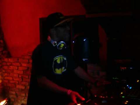 11 - Proud 2 Be Hardcore-Newstyler In Charge - The Darkraver